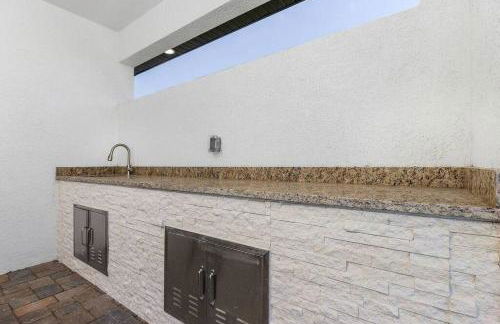 Peaceful retreat FREE heated salt water pool! - Foto 27