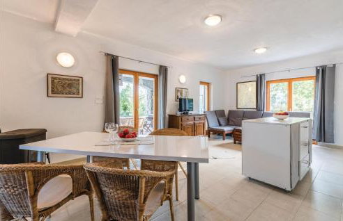 4 Bedroom Nice Home In Zgaljici - Foto 3