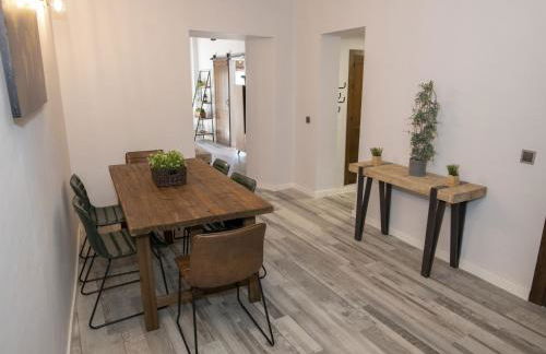 Elegante Apartamento para 5 en el centro de Cáceres con wifi - Foto 18