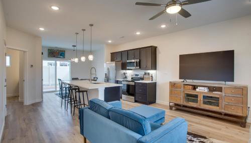 Modern Townhome ~ 3 Mi to Dtwn Grand Junction - Foto 1