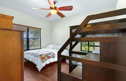 Beautiful Lakefront Cabin - Something For Everyone - Photo 19