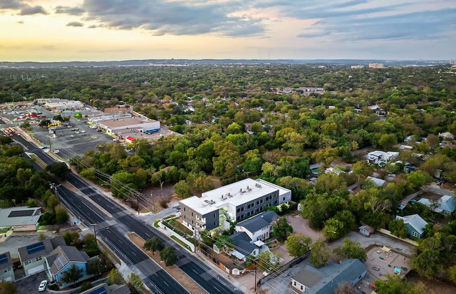 Upstay Brand New Contemporary Apartment Near Soco - Foto 15