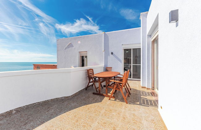 The Promenade Seaview - Photo 29