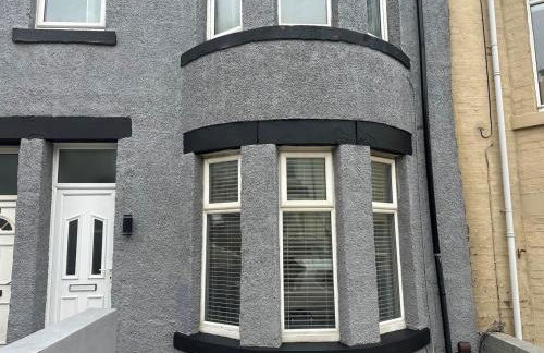 Cosy 2-bed flat, great location - Foto 4