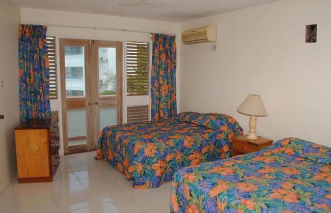 Point Village Studios and Suites - Photo 2