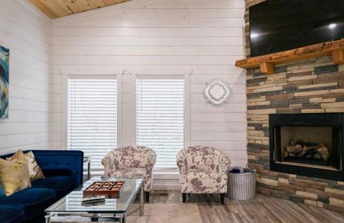 Diamond Cabin w/ jet shower & secluded back deck! - Foto 66