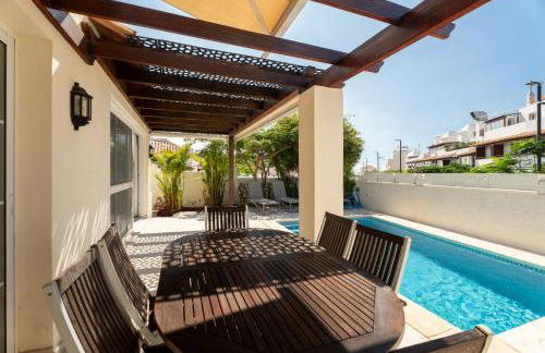 La Caleta Luxury Seaside Villa with 3 Bedrooms and Private Pool - Foto 19