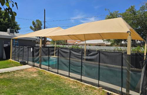 Remodeld5BR Modern Retreat with Covered Pool - Foto 34