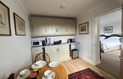 Trinity House - Photo 32