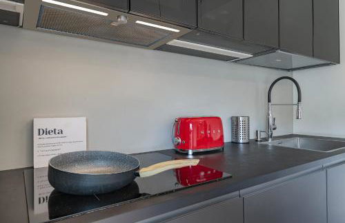 Giresio 41 - Your Penthouse with Rooftop Garden in Milano Navigli - WIFI - Foto 24