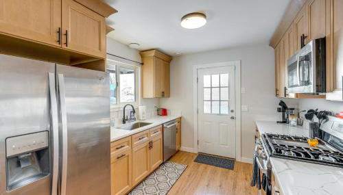 Walkable Adventure Base in Midtown Anchorage - Foto 2