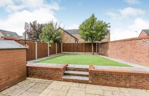 SPACIOUS DETACHED 5 Bedroom4 Bathroom WIFI Parking - Foto 2