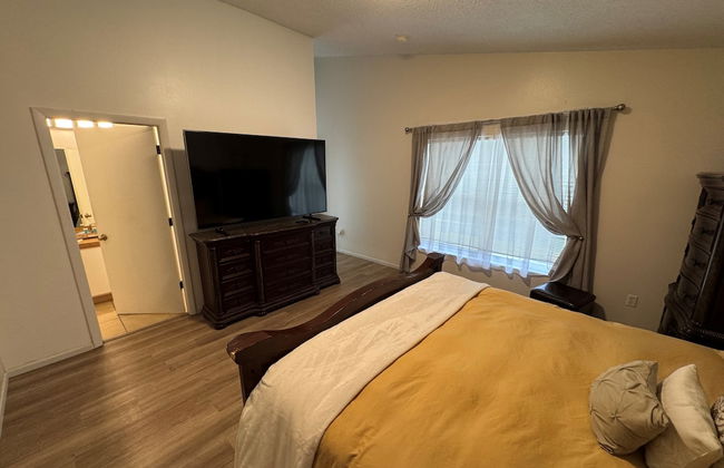 4 Bedroom, 3 Bath Hampton Lakes Home With Private Pool - Near Disney! - Foto 4