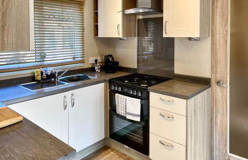 Burnside Lodge - Photo 5