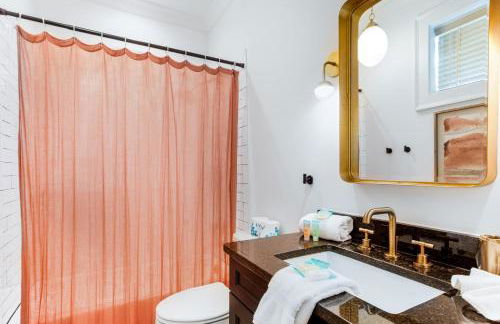 East River Manor by Lucky Savannah - Foto 39