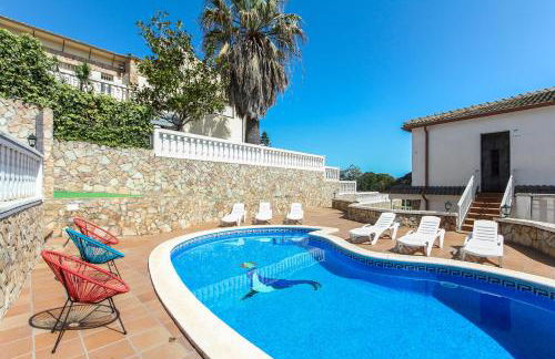 Villa Atenea - Foto 1