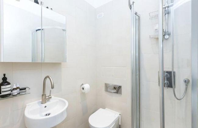 Light Filled Studio With View of Regents Park - Foto 11