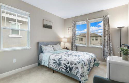 Placid Vibe Spacious 7-BR with Free Parking - Foto 18