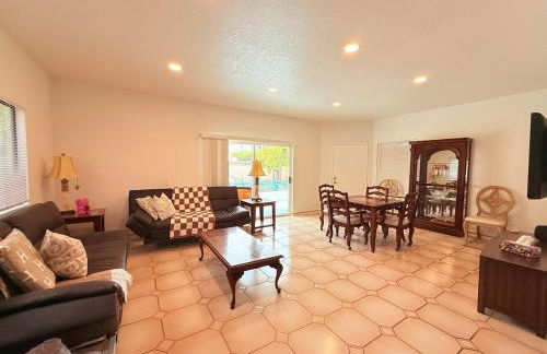 6BR5BA Hot Tub Steps to Beach Parking Pet Friendly - Foto 48