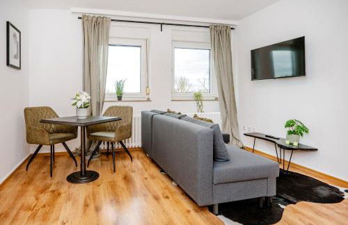 Artful Apartment - Photo 5