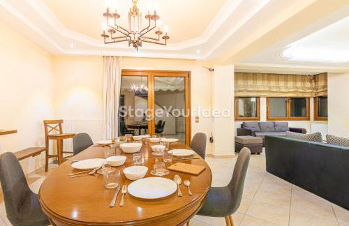 Luxury appartment, only 7 minutes from Thessaloniki airport and 15 minutes from city center ,for 8-23 people also for gatherings and parties - Photo 11