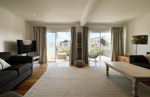 North Quay - Pet friendly Luxury Townhouse overlooking Bembridge Harbour - Photo 21
