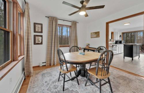 Charming Getaway Minutes from Lake Wallenpaupack - Foto 51