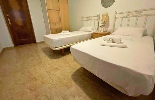 Casa Lacy by Rental Hero - Foto 14