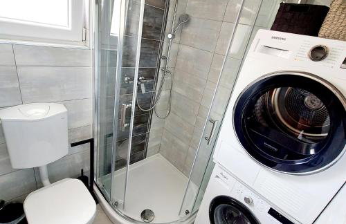 Luxury Garden Penthouse *MK* - Photo 16