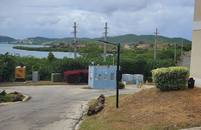 EliMar Bay View Apt - Photo 22