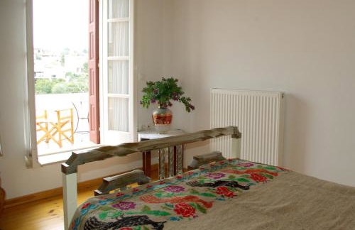 Sior Nikoletos - Photo 12