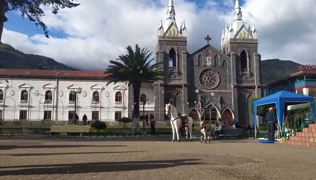 Basilica di Baños de Agua Santa