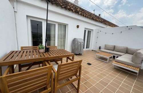 Calpe Central Penthouse Retreat with Pool - Foto 2