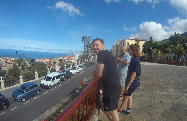 1/2 day guided roadbike tour - Photo 11