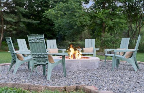 Dual Home Retreat! Walk Between Both! Sleeps 28 - Foto 59