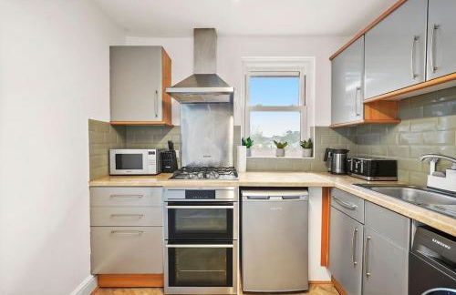 Cosy Apartment 5 guests 3 beds 1 sofa bed Lewisham - Foto 17