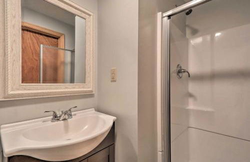 5 Mi to Camelback Henryville Home with Hot Tub! - Foto 15