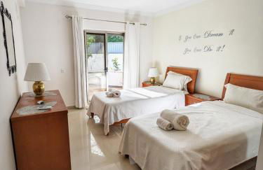 Villa Quintaloes, 5 mins from Old Town Albufeira - Foto 14