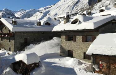 Maison Sarteur Alloggio ad uso turistico -VDA-LA THUILE- 0065 - Foto 1