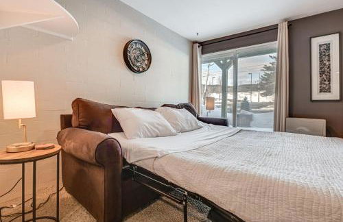 Ski-InandSki-Out Studio at Greek Peak, Pets Welcome! - Photo 6