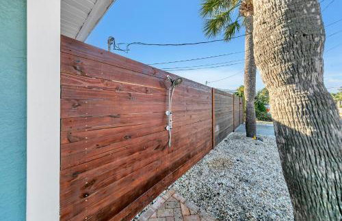 Tiki Palms Paradise by Emerald Coast Retreats - Photo 86