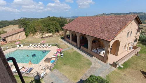 Tormalina rosa presso La Bordona - Foto 2