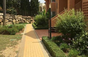 Superbe appartement avec piscine à 800m de la mer - Photo 22