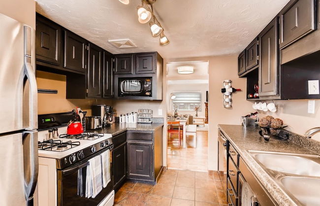 The Dream-like Garden Oasis in Sloan's Lake - Photo 8