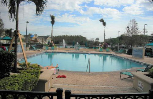 Venetian Bay Villa 4 Bedroom Townhouse - Near Disney - Foto 4