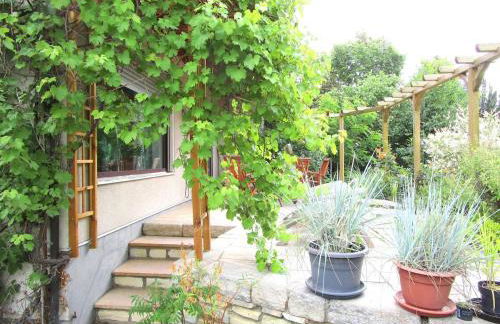 Moderne große Wohnung in herrlichem Naturgrundstück - Foto 17