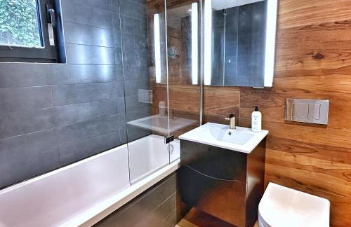 Chy Mena. South facing lodge with hot tub & views. - Foto 9