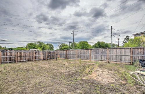 San Antonio Home with Backyard about 10 Mi to Dtwn! - Foto 5