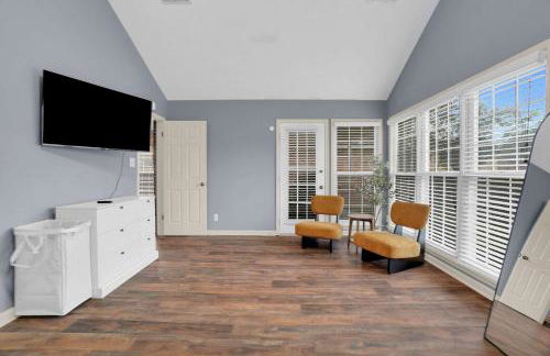 Spacious 4BR Family Home with Game Room - Foto 16