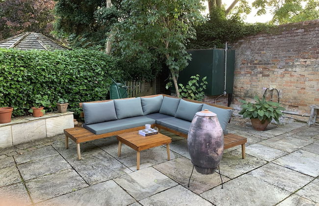 Pet Friendly With Enclosed Leafy Outdoor Space - Foto 7